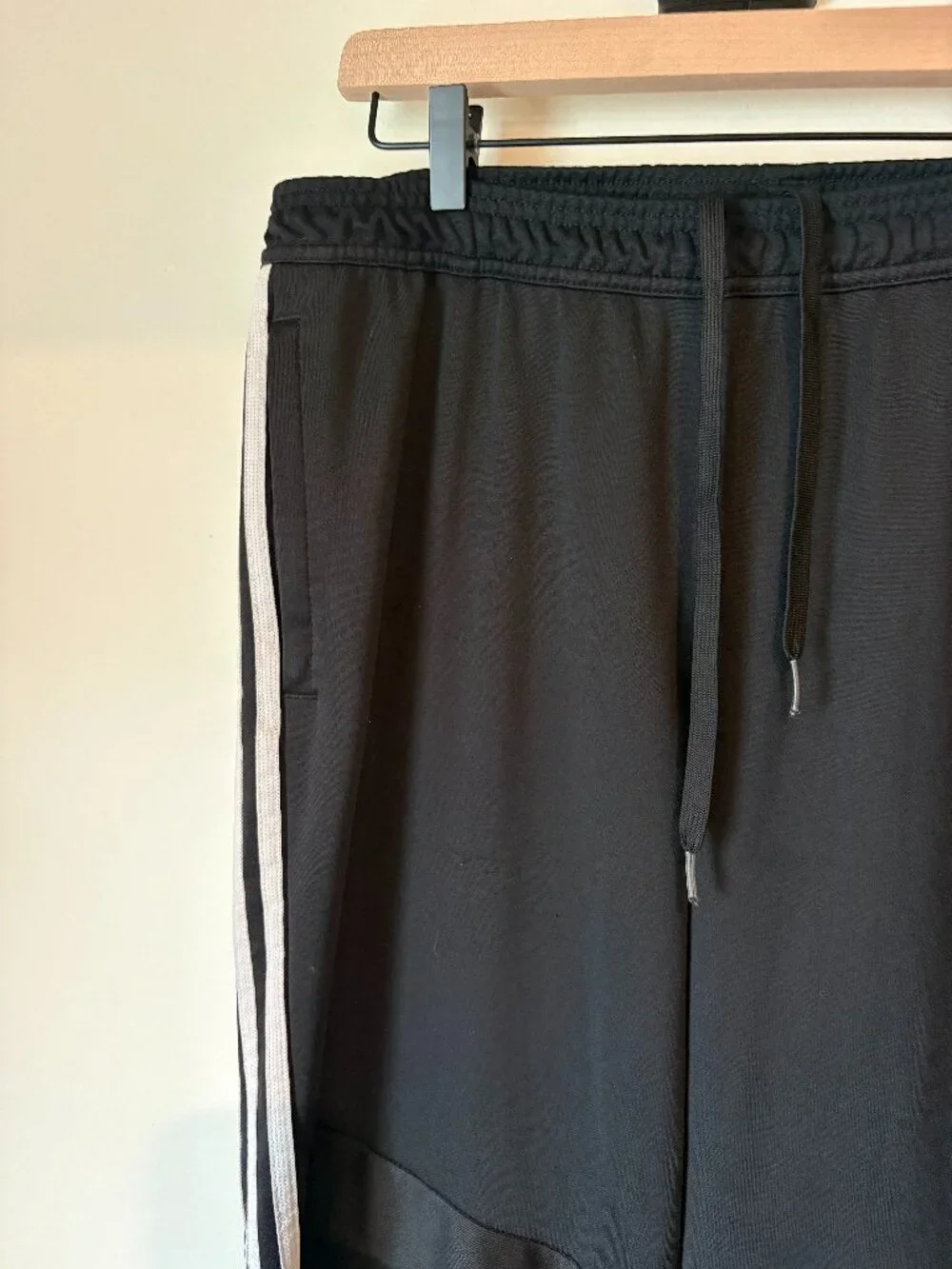Adidas ClimaLite Black 3 Stripe Track Pants Men’s XL Drawstring Athletic